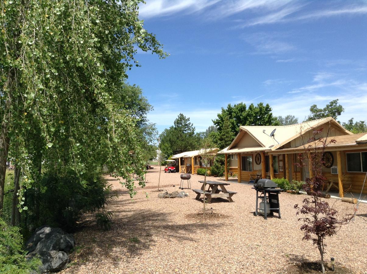 Rainbows End Fishing Resort Pinetop-Lakeside Extérieur photo